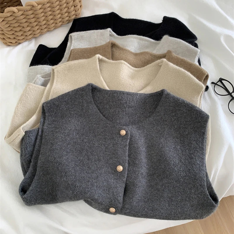 Julia - Mouwloze gilet met knopen voor dames
