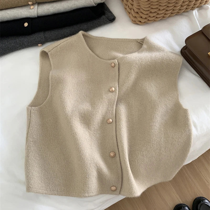 Julia - Mouwloze gilet met knopen voor dames