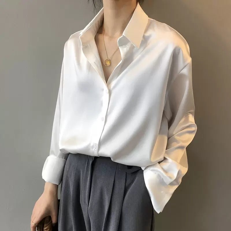 Eva - Elegante zijden blouse met contrastbies voor dames