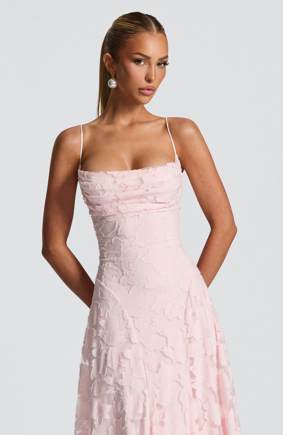 Maren - Elegante maxi jurk met open rug voor dames