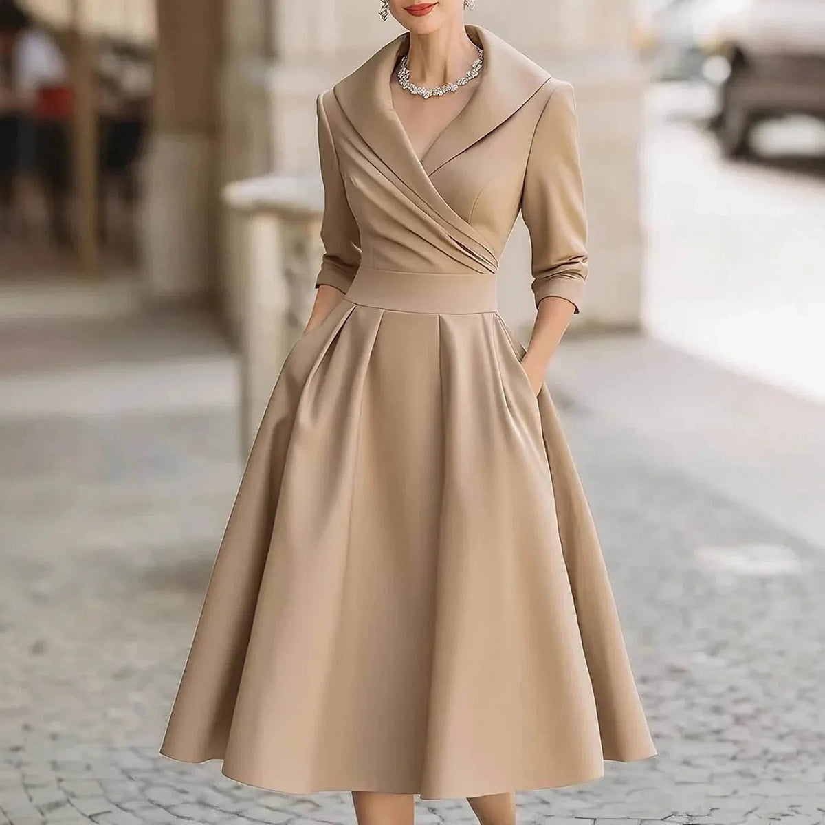 Elza - Elegante midi jurk met overslaghals voor dames