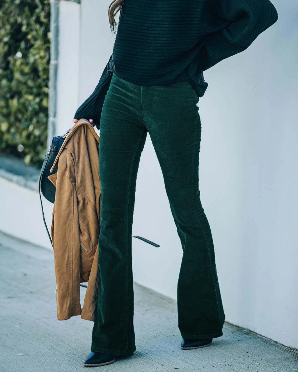 Evi - Elegante corduroy flare broek voor dames