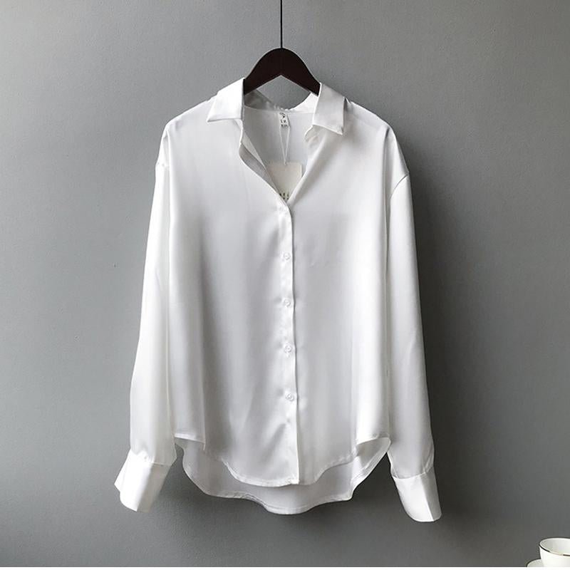 Eva - Elegante zijden blouse met contrastbies voor dames