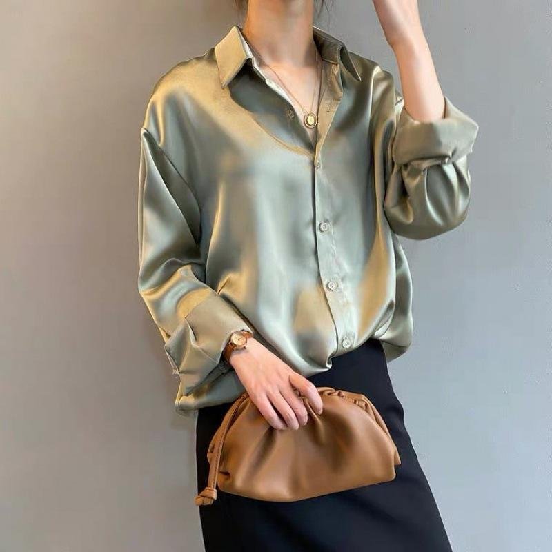 Eva - Elegante zijden blouse met contrastbies voor dames