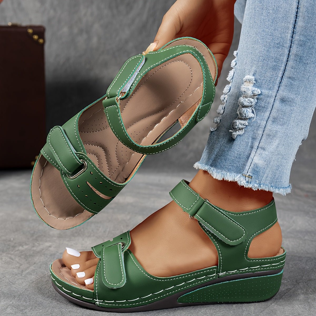 Maren - Ondersteunende ergonomische sandalen met klittenband voor dames
