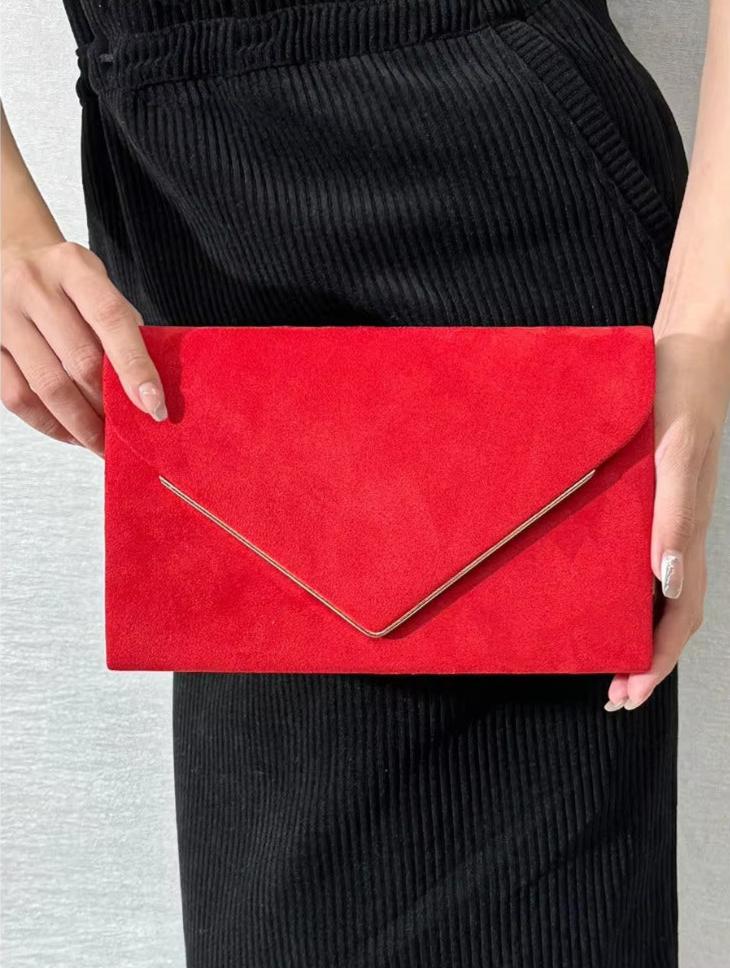 Zoe - Stijlvolle clutchtas met schouderketting voor dames